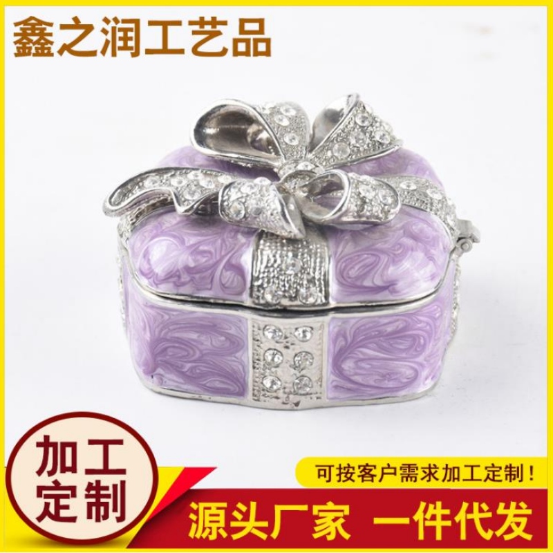 Tovární přímý prodej Metal Fashion Jewelry Box evropský luk korálek poklad box šperkovnice věno