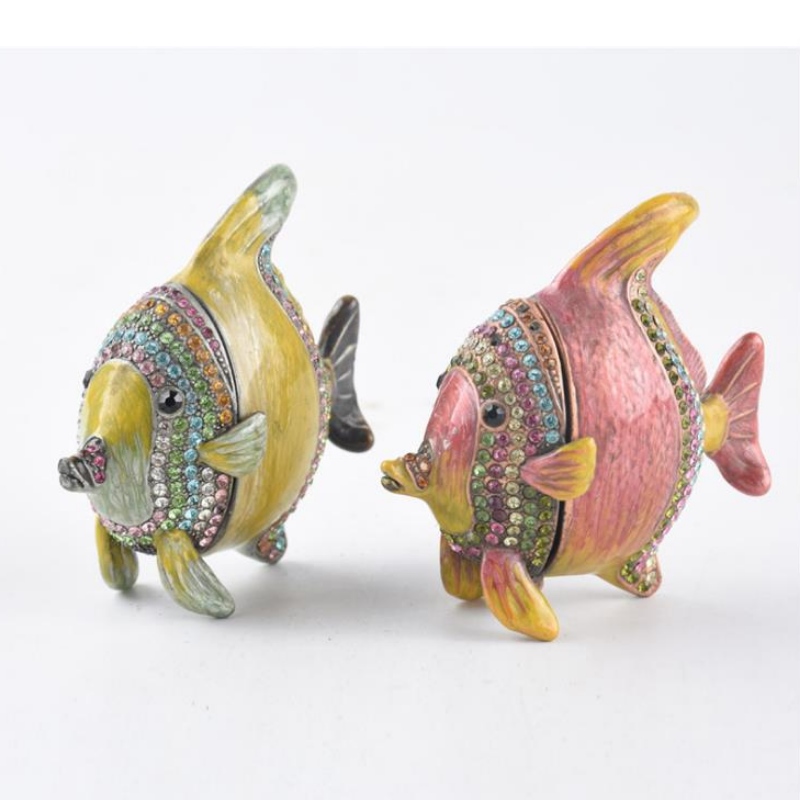 Čínský Nový rok dárek automatický nalít víno modré a bílé porcelánové víno s velkou svatbou Red Wine Pot Cup