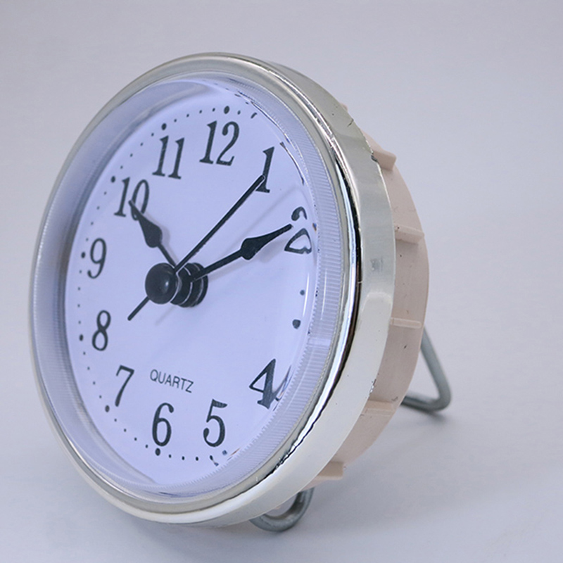 průměr 65mm kruhová stěna stříbrná barva hodin vložka