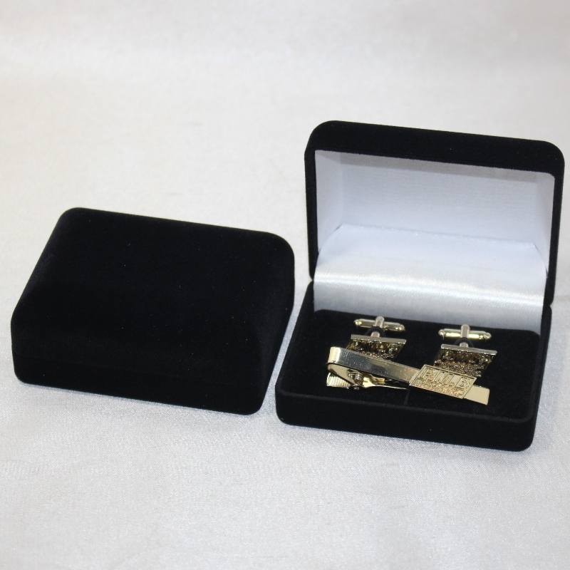 Položka D-45 kulatý tvar Velvet Box pro manžetové knoflíčky, sponky na kravaty nebo medaile, mince & odznaky, mm.84*64*36, závaží o 48g