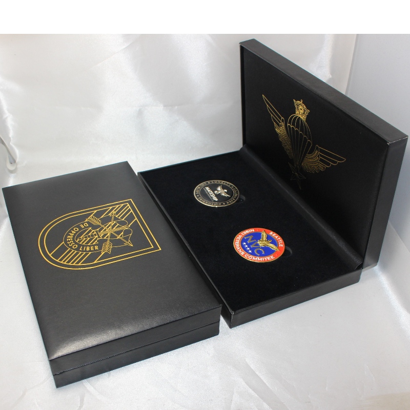 Položka V-21 obdélníkový PU kožený box pro 90*120 mm medaile, mince & odznak, atd. mm.234*140*40, závaží asi 325g