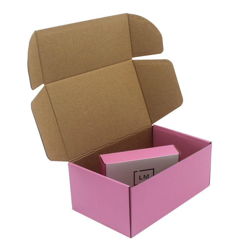 Přizpůsobitelné požadavky na tisk pro výrobky pro předplatné Zobrazit krabice