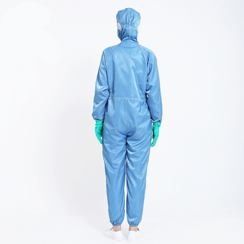 Biofarmaceutický izolační oděv