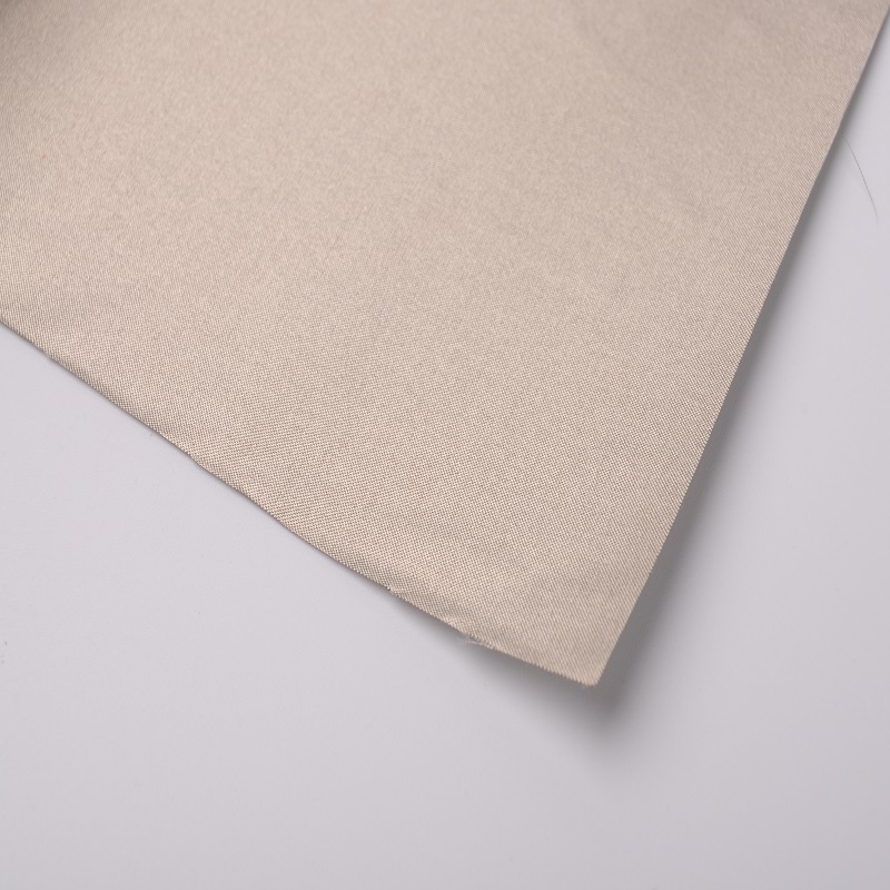 Tkanina štítu LIOB/štítů