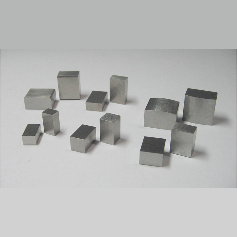 Vysoká houževnatost Alnico magnet přizpůsobil vysokou teplotní odolnost