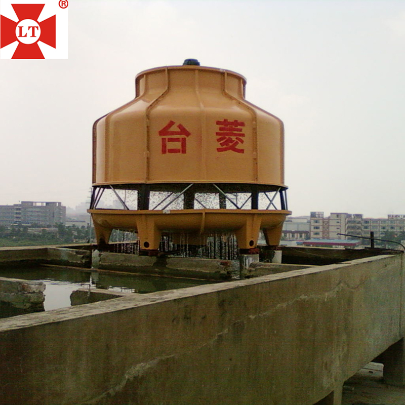 Chladicí věž s průtokem vody 11,7 m3 / h