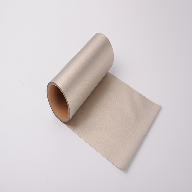 Elektromagnetická stínící tkanina