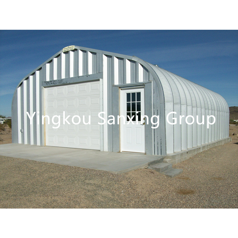 Ocelová konstrukce budovy