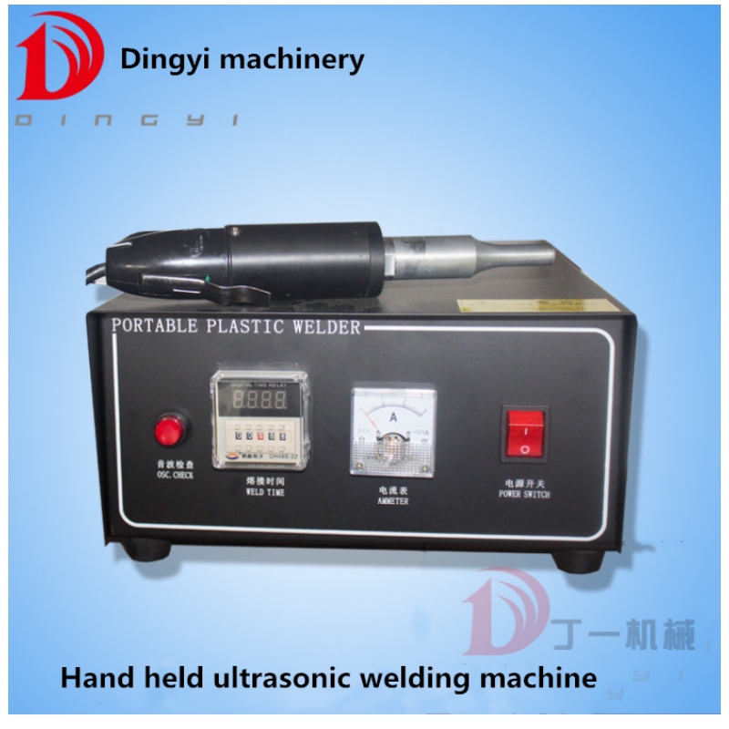 Přenosný ultrazvukový svařovací stroj