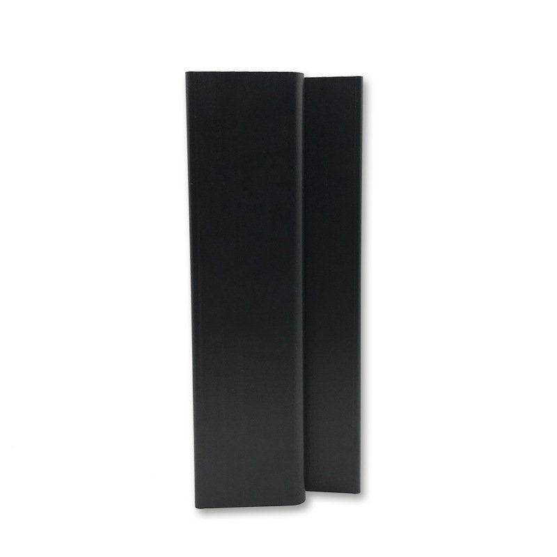 na zakázku vyrobené extrudované plastové profily ozdobné hrany pro protipožární systém dveří