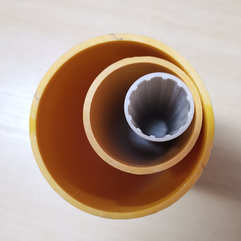 Přizpůsobený extrudovaný PVC plastovýnábytek Stupeň PVC trubka