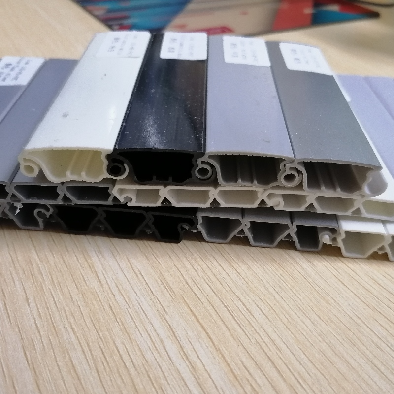 protipožární rolovací PVC žaluzie lišta pvc profil žaluzie koextrudovaná lišta pvc profil pro dveře skříně