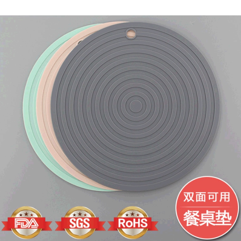 Kulatý vlnitý talíř