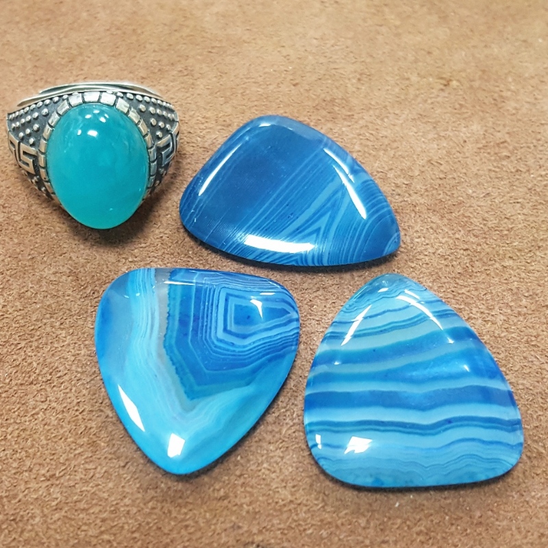 Diverzifikovaný vývoj modelování knoflíků