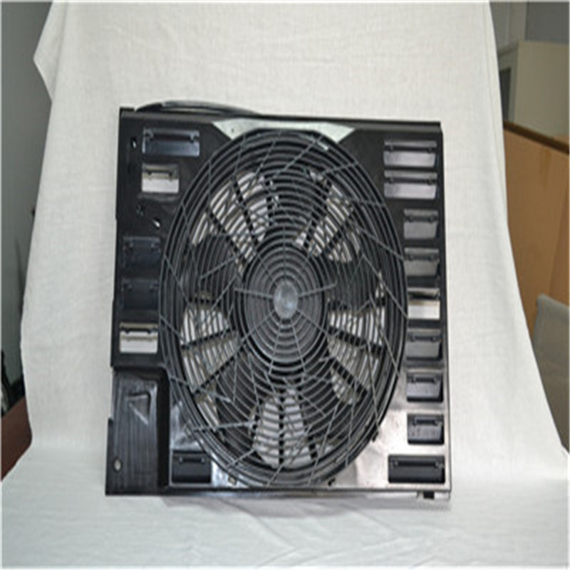 Ventilátor chlazení chladiče pro BMW E66 / E65 OEM # 64546921379 64546921936 64546919046