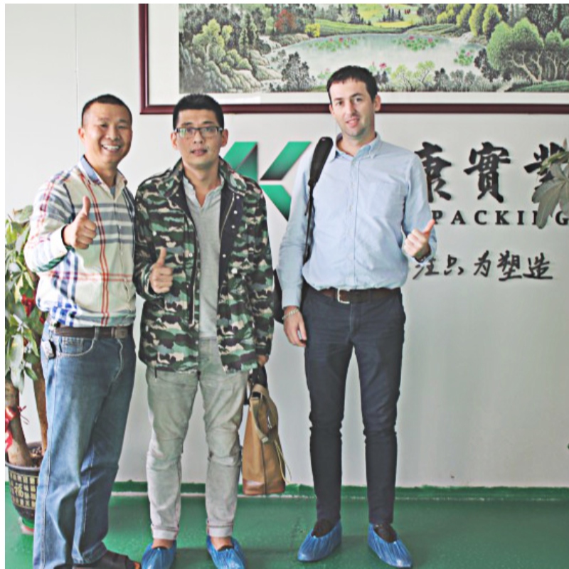 Americký distributor mražených potravin packaging naší společnosti ke koupi