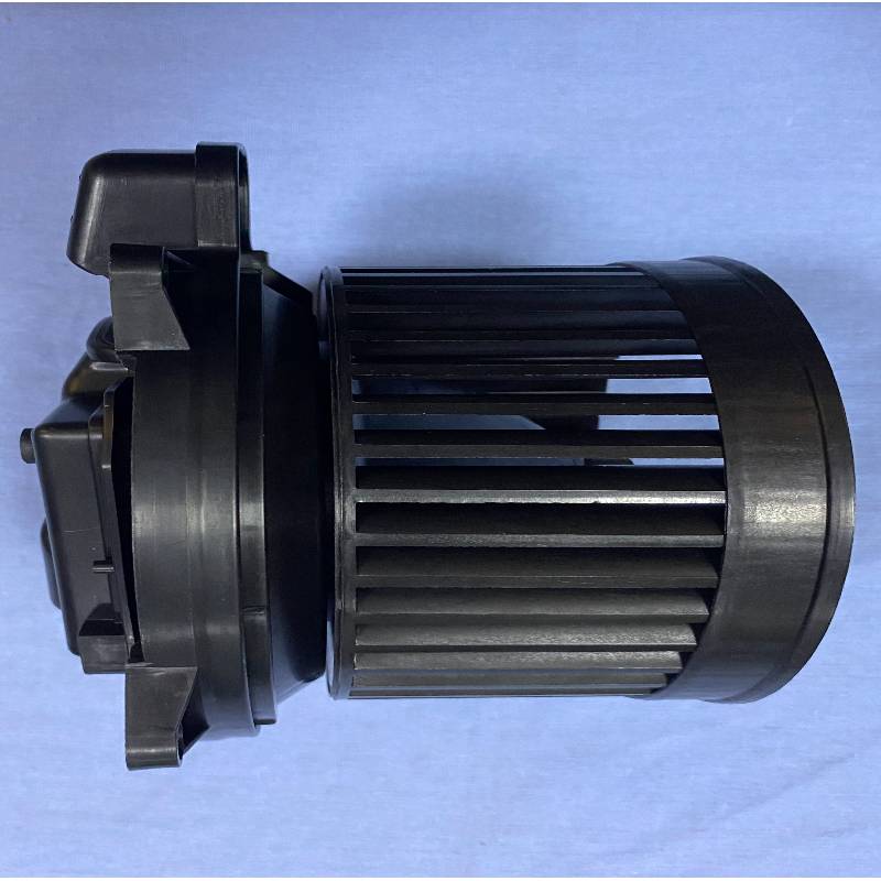 OEM Č. 1648350007 Motor části motoru motoru ventilátoru pro Mercedes-Benz W164 W251