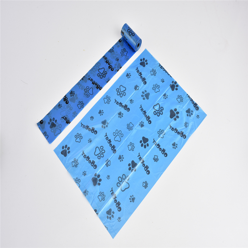 Kompozitní biologicky rozložitelné pytle na hovínka pro psy