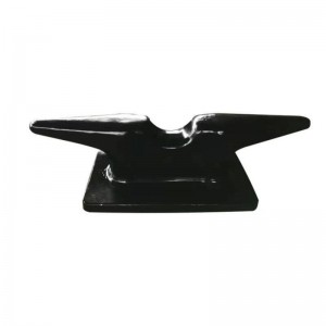 Lité železo/ocelová námořní paluba s upevňovacími díly