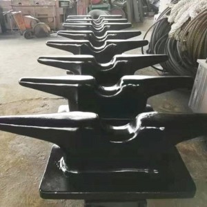 Lité železo/ocelová námořní paluba s upevňovacími díly