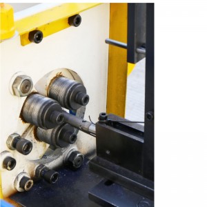 Vačkový automatický tříosý válcovací stroj HB-16