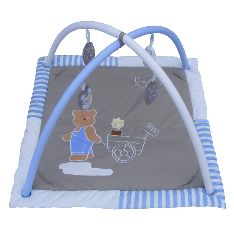Náměstí playmat --medvěd