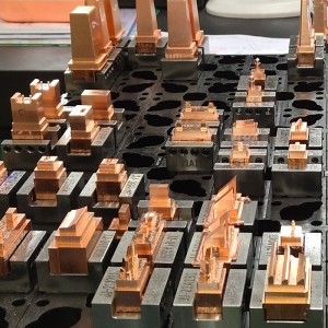 Profesionální plastové lékařské výrobky Lékařské kryty Výroba plastových vstřikovacích forem