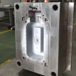 Zakázková výroba CNC obrábění Injekční foukání Silikonové tlakové odlitky Formy forem Formy pro vozidla Formy z oceli