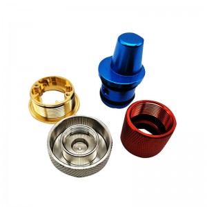 Zpracování hliníkových anodizovaných a nerezových dílů na zakázku