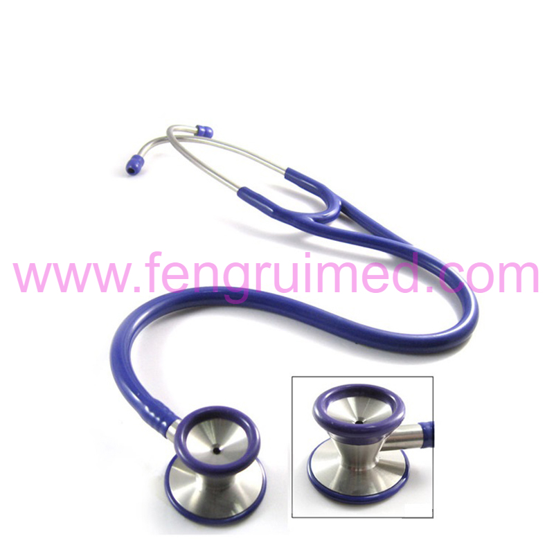 Professionall kardiologie stetoscope.