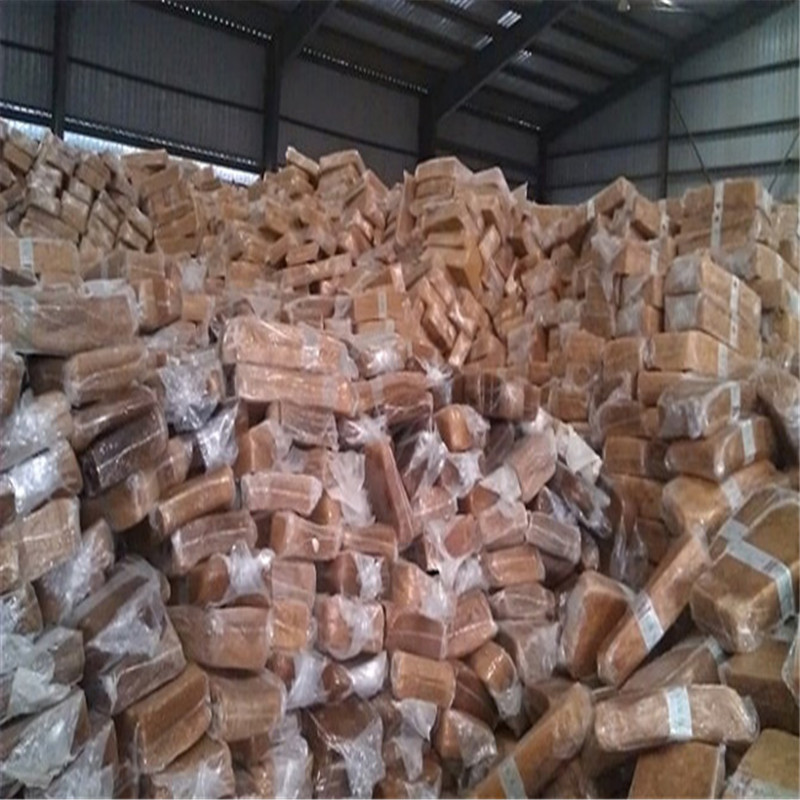 Guma stále udržujenízké šoky