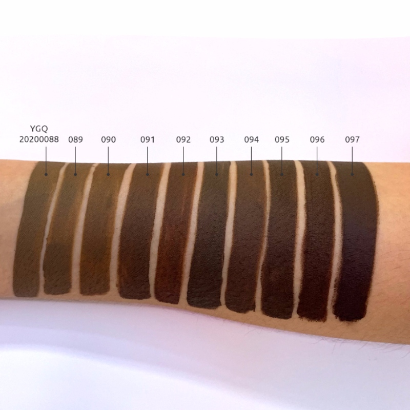 obočí mascara