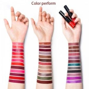 Dlouhá trvalá tekutá rtěnka