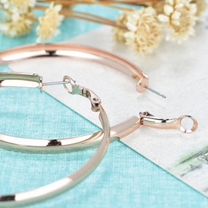 Jednoduchénáušnice osobnosti