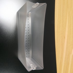 Výrobci dodávají izolační plech potažený buněk, plamene retardant PP balicí fólie, izolační list podpory buněk