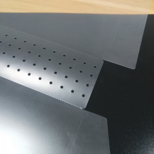 Výrobci dodávají izolační plech potažený buněk, plamene retardant PP balicí fólie, izolační list podpory buněk