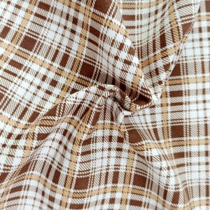 recyklovat polyesterovou módu