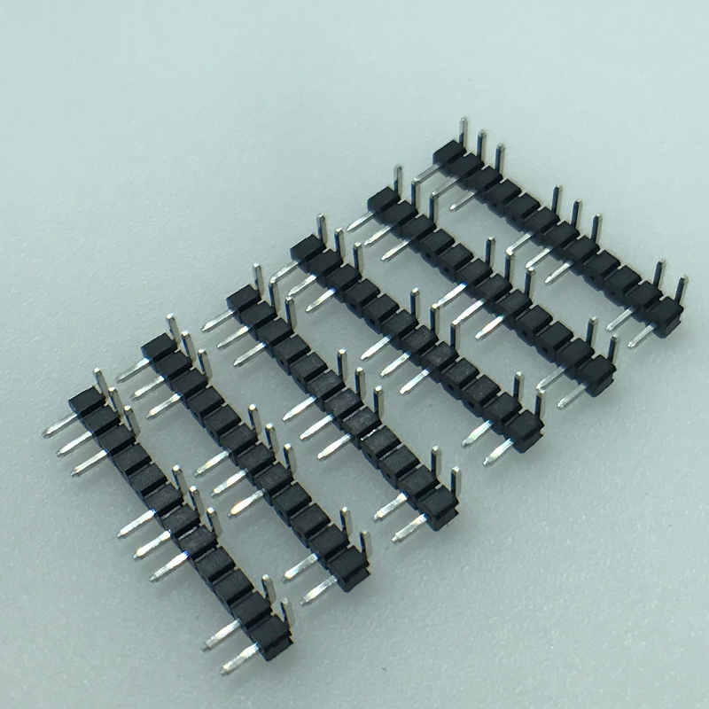 2,54 mm Rozteč 12p 90 ° PRIGHT Úhel Pin Header Prázdný 4P PIN konektor