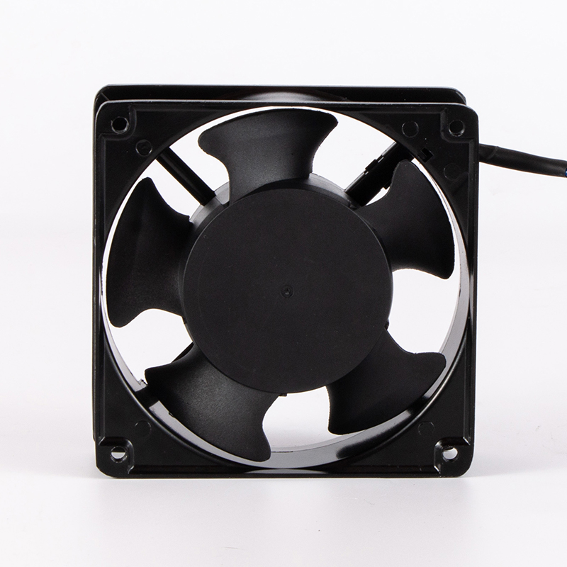 Ac axiální ventilátor