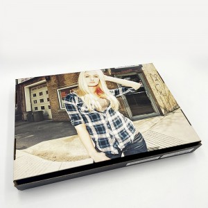 Komoditní balící papír