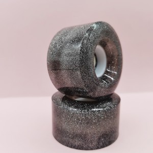 Přizpůsobené Quad Skate Wheels Transparent PU materiál Glitter prášek s LED