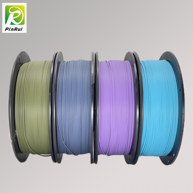 Co lidé používají 3D tiskárny pro?