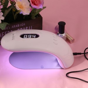 Žena může držet polovinu Sky Light Therapy Lampa duha 2