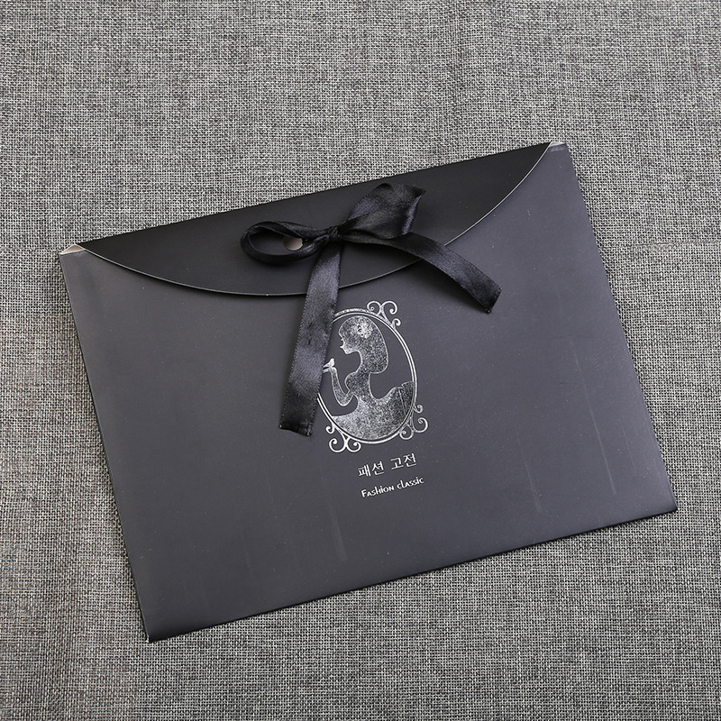 Korejské tenké kožené kalhoty balení krabice Lesklé kalhoty Legíny Pantyhose Pantyhose Black Ribbon Packaging Box
