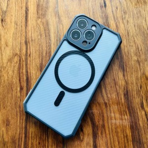 Transparentní pouzdrona akrylový plastový telefon