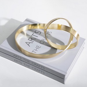 Zlatý möbius Strip