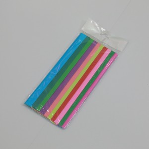 Barevný krepový papír