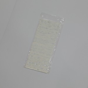 Barevný hedvábný papír