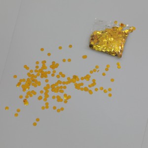 Kruhy konfet hedvábného papíru