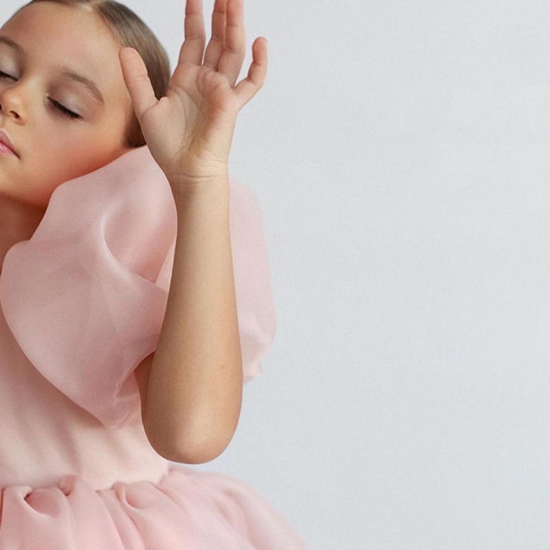 Módní dívka princezna vintage šaty tyle dítě vestido puffové rukáv růžová svatební pártynarozeniny tutu dětské plesové šaty šaty